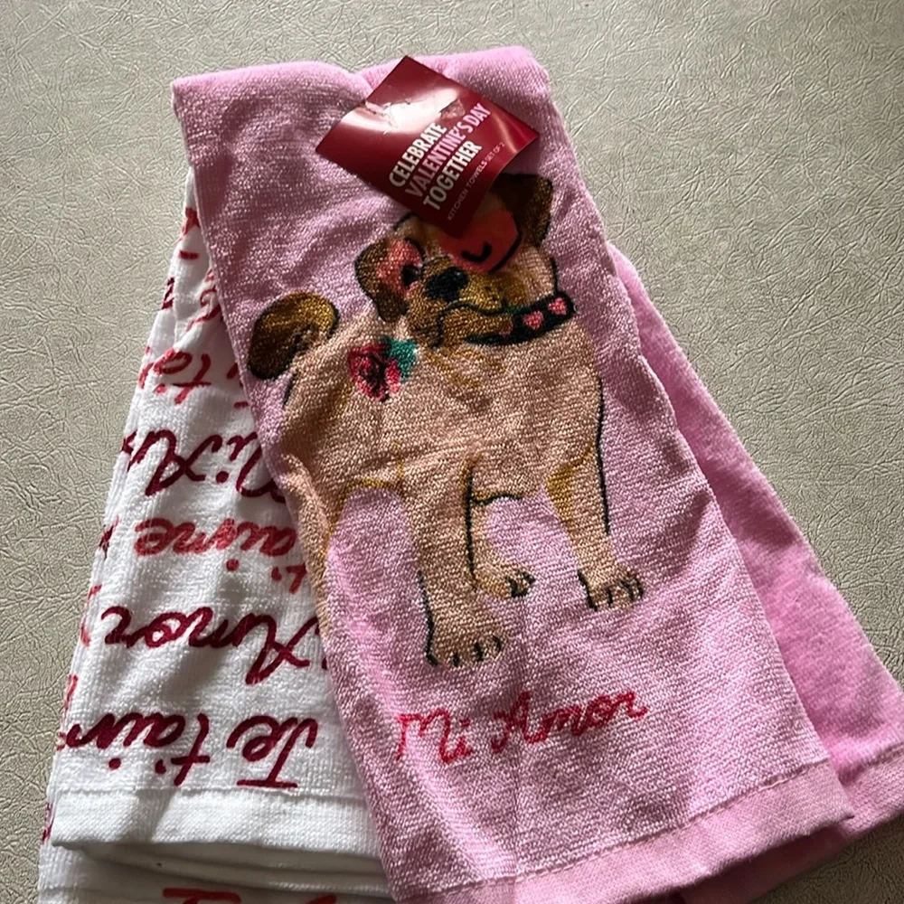 Set of two dog Valentine’s Day kitchen towels NWT